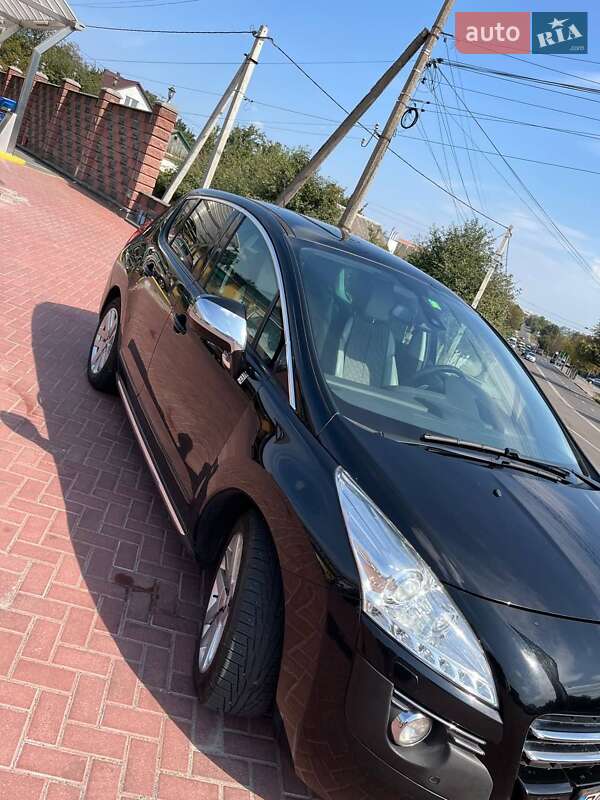 Позашляховик / Кросовер Peugeot 3008 2012 в Рівному