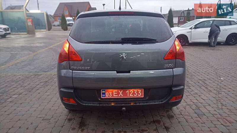 Внедорожник / Кроссовер Peugeot 3008 2012 в Сарнах