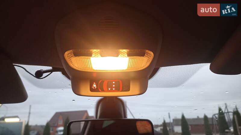 Внедорожник / Кроссовер Peugeot 3008 2012 в Сарнах