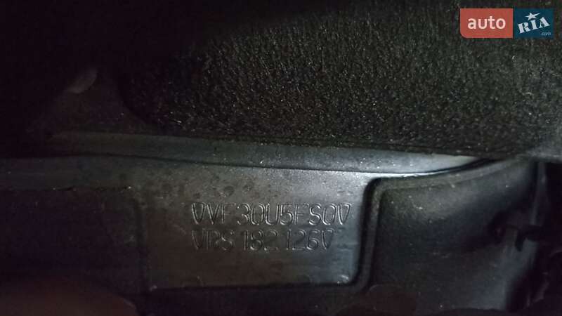 Внедорожник / Кроссовер Peugeot 3008 2012 в Сарнах