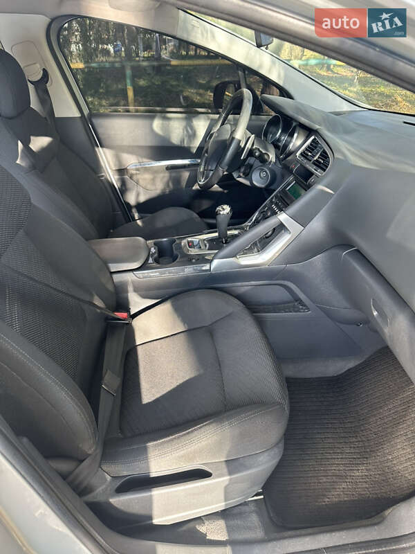 Внедорожник / Кроссовер Peugeot 3008 2010 в Ровно фото 15 Внедорожник / Кроссовер Peugeot 3008 2010 в Ровно