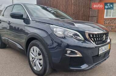 Внедорожник / Кроссовер Peugeot 3008 2019 в Киеве