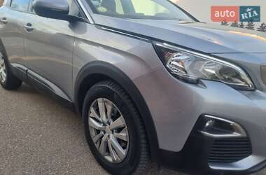 Внедорожник / Кроссовер Peugeot 3008 2021 в Киеве