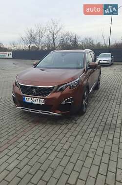 Внедорожник / Кроссовер Peugeot 3008 2018 в 