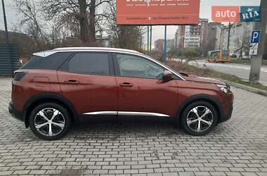 Внедорожник / Кроссовер Peugeot 3008 2018 в 