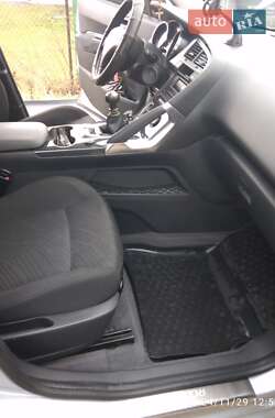 Внедорожник / Кроссовер Peugeot 3008 2011 в 