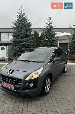 Позашляховик / Кросовер Peugeot 3008 2012 в Львові