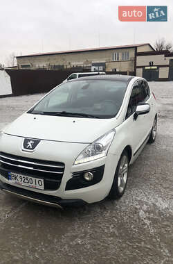 Позашляховик / Кросовер Peugeot 3008 2012 в Сарнах