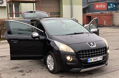 Позашляховик / Кросовер Peugeot 3008 2010 в Рівному