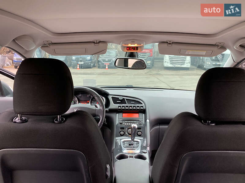 Позашляховик / Кросовер Peugeot 3008 2010 в Рівному