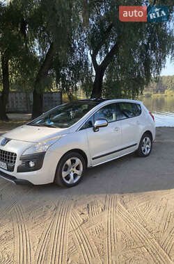 Внедорожник / Кроссовер Peugeot 3008 2011 в Киеве