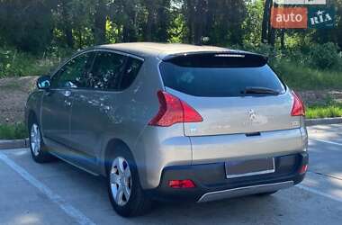 Внедорожник / Кроссовер Peugeot 3008 2013 в 