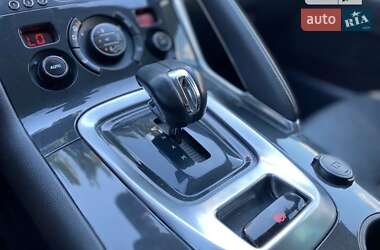 Внедорожник / Кроссовер Peugeot 3008 2013 в 