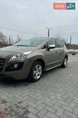 Внедорожник / Кроссовер Peugeot 3008 2013 в 