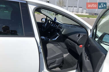 Внедорожник / Кроссовер Peugeot 3008 2014 в 