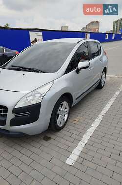 Позашляховик / Кросовер Peugeot 3008 2010 в Калуші