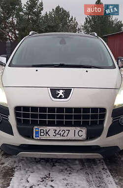 Позашляховик / Кросовер Peugeot 3008 2010 в Рокитному