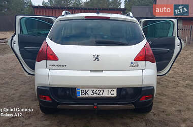 Позашляховик / Кросовер Peugeot 3008 2010 в Рокитному