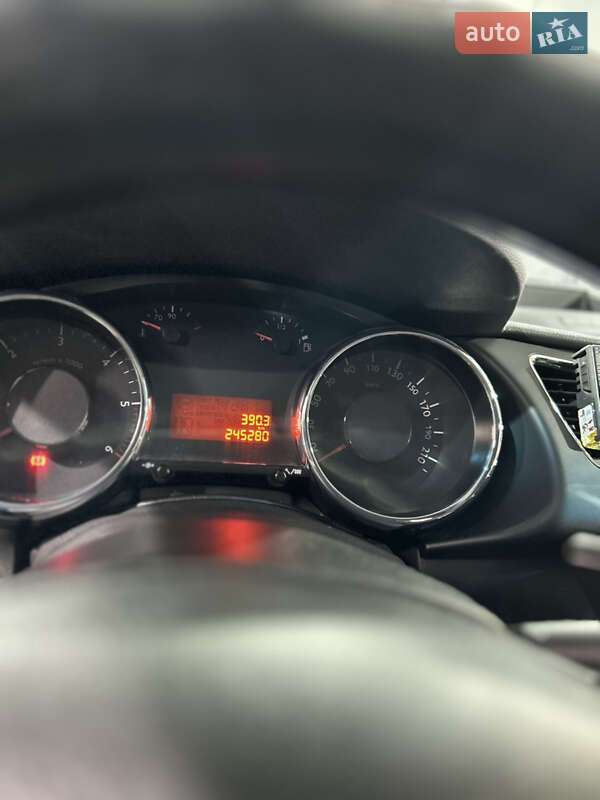 Внедорожник / Кроссовер Peugeot 3008 2011 в Киеве