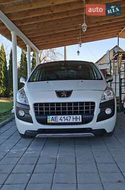 Позашляховик / Кросовер Peugeot 3008 2011 в Кам'янському