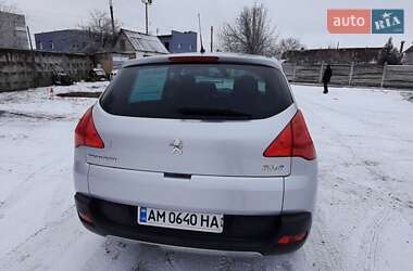 Позашляховик / Кросовер Peugeot 3008 2011 в Звягелі