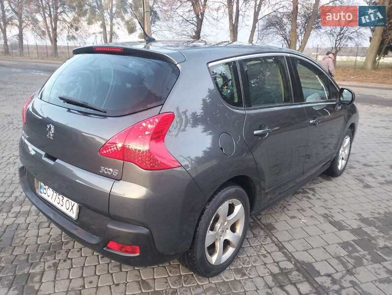 Позашляховик / Кросовер Peugeot 3008 2009 в Львові