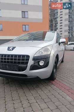 Внедорожник / Кроссовер Peugeot 3008 2011 в Ивано-Франковске