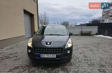 Позашляховик / Кросовер Peugeot 3008 2011 в Тернополі