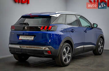 Позашляховик / Кросовер Peugeot 3008 2018 в 