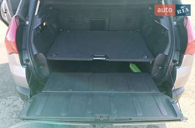 Внедорожник / Кроссовер Peugeot 3008 2011 в 