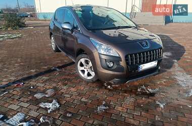 Внедорожник / Кроссовер Peugeot 3008 2013 в 