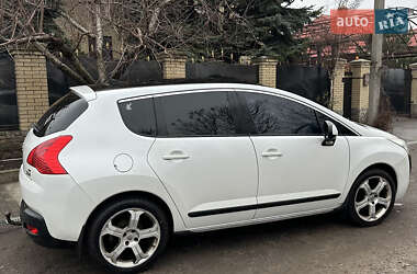 Внедорожник / Кроссовер Peugeot 3008 2011 в 