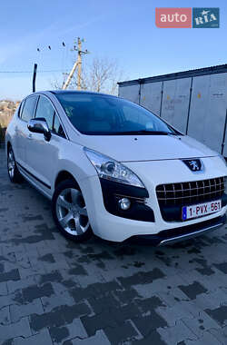 Внедорожник / Кроссовер Peugeot 3008 2013 в Луцке