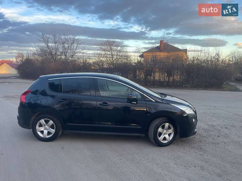 Позашляховик / Кросовер Peugeot 3008 2010 в Дрогобичі