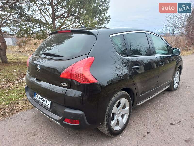 Позашляховик / Кросовер Peugeot 3008 2009 в Рівному
