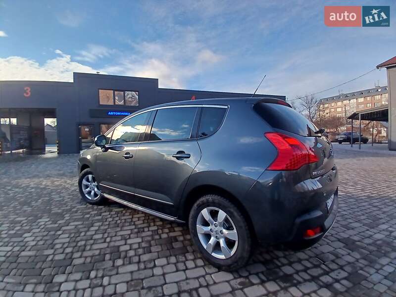 Внедорожник / Кроссовер Peugeot 3008 2012 в Гадяче