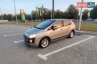 Внедорожник / Кроссовер Peugeot 3008 2011 в Александрие