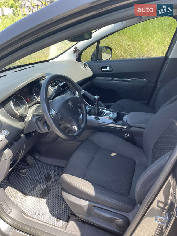 Позашляховик / Кросовер Peugeot 3008 2014 в Одесі