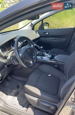 Внедорожник / Кроссовер Peugeot 3008 2014 в 