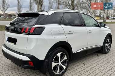 Позашляховик / Кросовер Peugeot 3008 2017 в Дніпрі