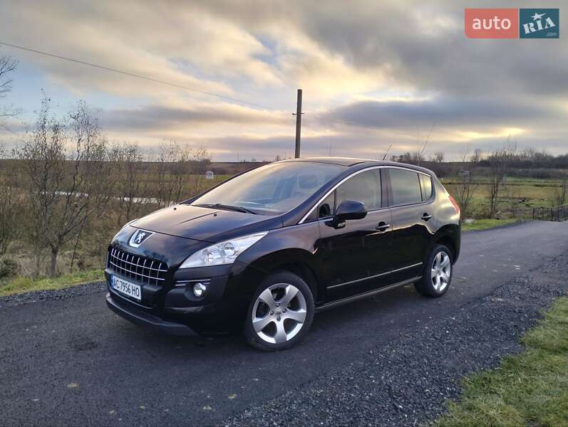 Позашляховик / Кросовер Peugeot 3008 2010 в Луцьку