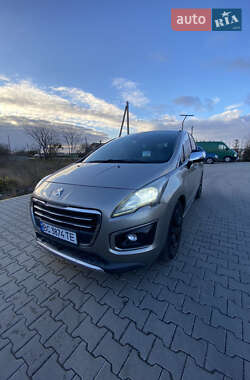 Внедорожник / Кроссовер Peugeot 3008 2014 в Черкассах