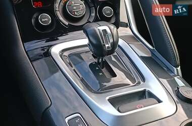 Внедорожник / Кроссовер Peugeot 3008 2012 в 