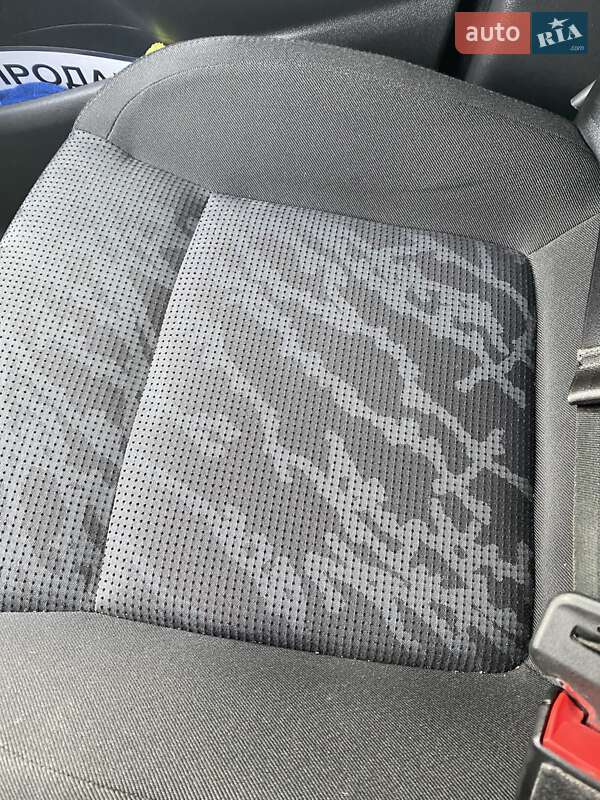 Позашляховик / Кросовер Peugeot 3008 2010 в Первомайську фото 2 Позашляховик / Кросовер Peugeot 3008 2010 в Первомайську