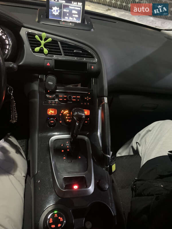 Позашляховик / Кросовер Peugeot 3008 2015 в Кременчуці