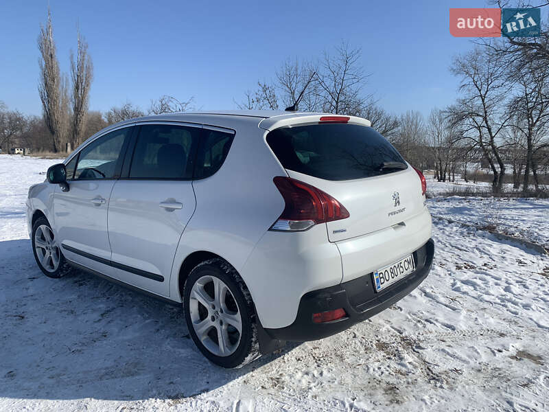 Позашляховик / Кросовер Peugeot 3008 2015 в Кременчуці