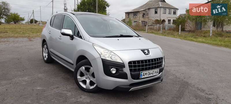 Внедорожник / Кроссовер Peugeot 3008 2011 в Киеве