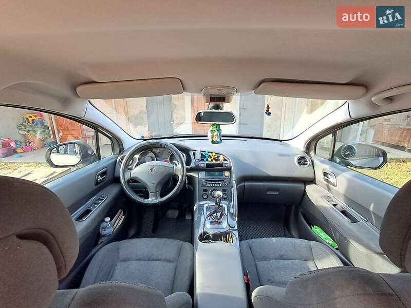 Внедорожник / Кроссовер Peugeot 3008 2013 в Иршаве