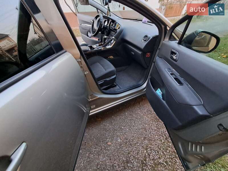 Внедорожник / Кроссовер Peugeot 3008 2013 в Иршаве