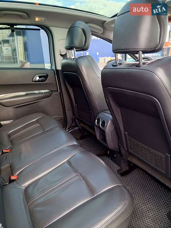 Позашляховик / Кросовер Peugeot 3008 2009 в Шептицькому